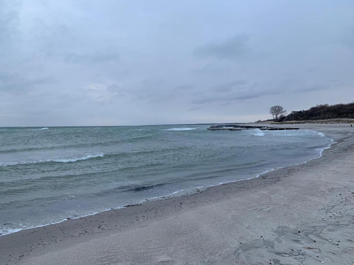 Ferienwohnung Ostseewald Rostock Bagian luar foto